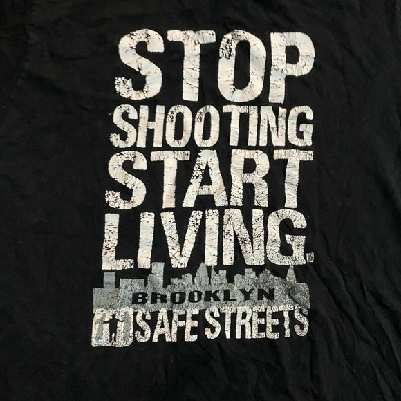 Brooklyn Mens Black Stop Shooting Start Living Short Sleeve Graphic T Shirt Sz L - Picture 3 of 7